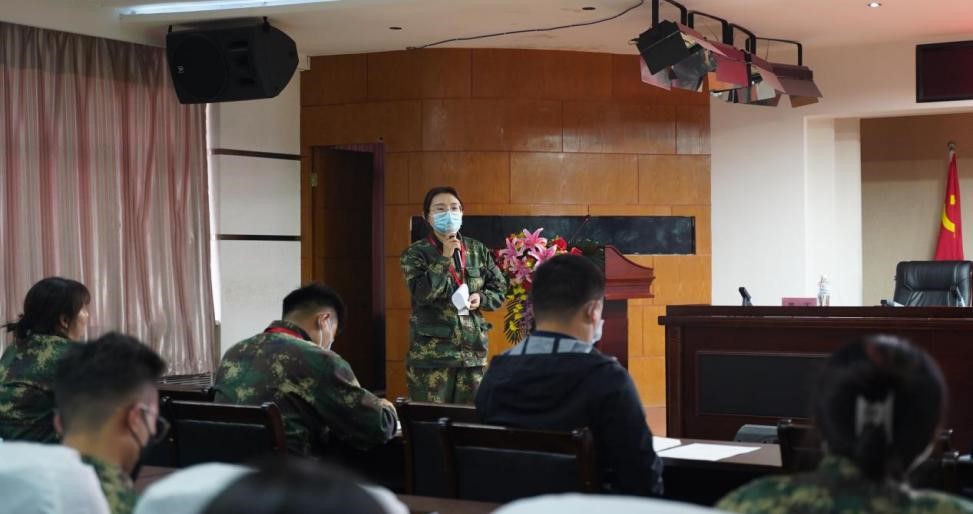 ag8亚集团九游会官方网站召开学管干部培训周会2022.4.18