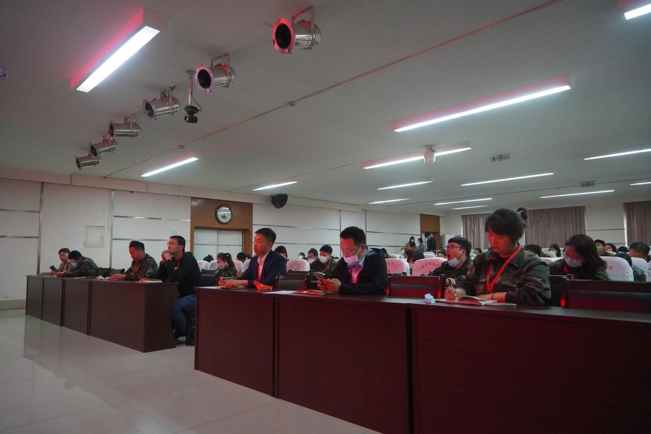 ag8亚集团九游会官方网站召开学管干部培训周会2022.5.9