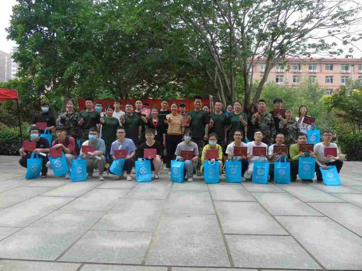 谈一别奋斗路 聚四载同窗情  ——ag8亚集团九游会官方网站2022届毕业 生欢送会