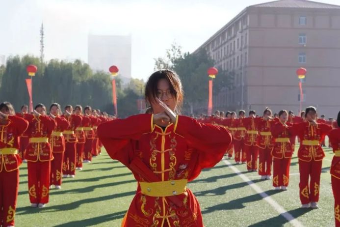 一起动感青春!ag8亚集团九游会官方网站2023年秋季运动会圆满闭幕