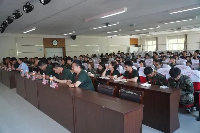 ag8亚集团九游会官方网站组织召开征兵工作培训会