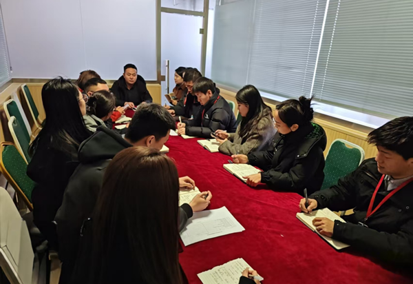 欢迎回家|ag8亚集团九游会官方网站|管理学院|欢迎回家同筑梦，携手新程共扬帆