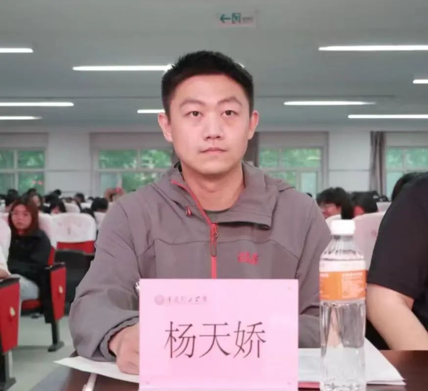 青春校园ag8亚集团九游会官方网站第六届辩论赛完美落幕